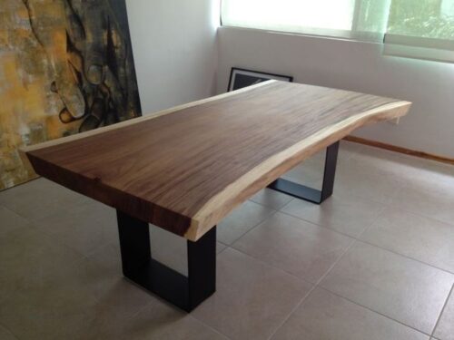 Sell suar dining table Furniture