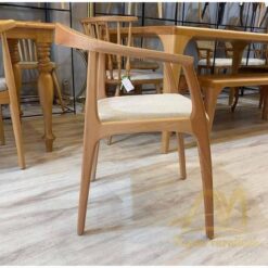 Modern European Style Chair with White Fabric Arms and Seat