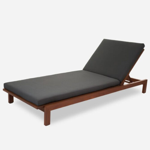 DEEP DAYBED Brown Colour Teak sun lounger Furniture supplier from Indonesia