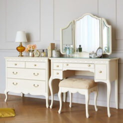 Wooden Classic Dressing Table with Mirror