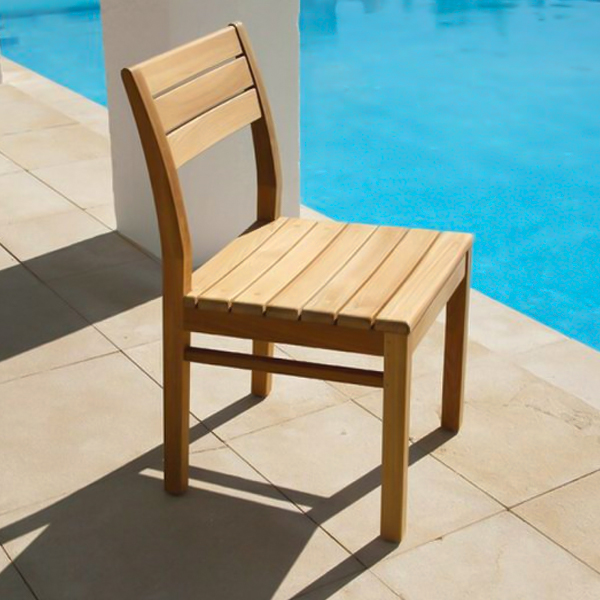 Dining Chair Made by Teak Wood Natural Color Dining Chair Made by Teak Wood Natural Color