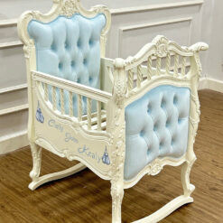 Bijou Cradle - Boxing Glove Edition