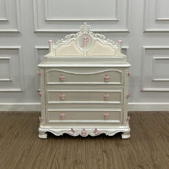 Kiro Dresser