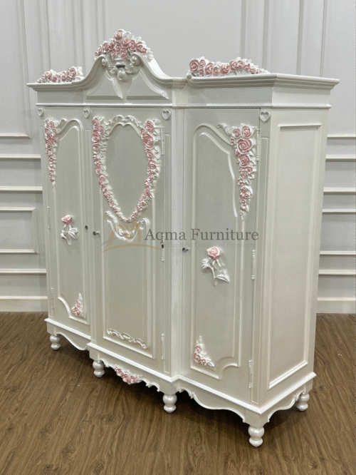 Juliette Wardrobe