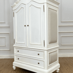 Viola Wardrobe